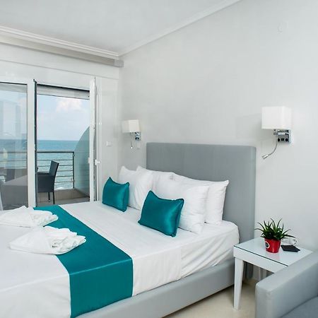 Lux Vip Apartments Peraía Esterno foto
