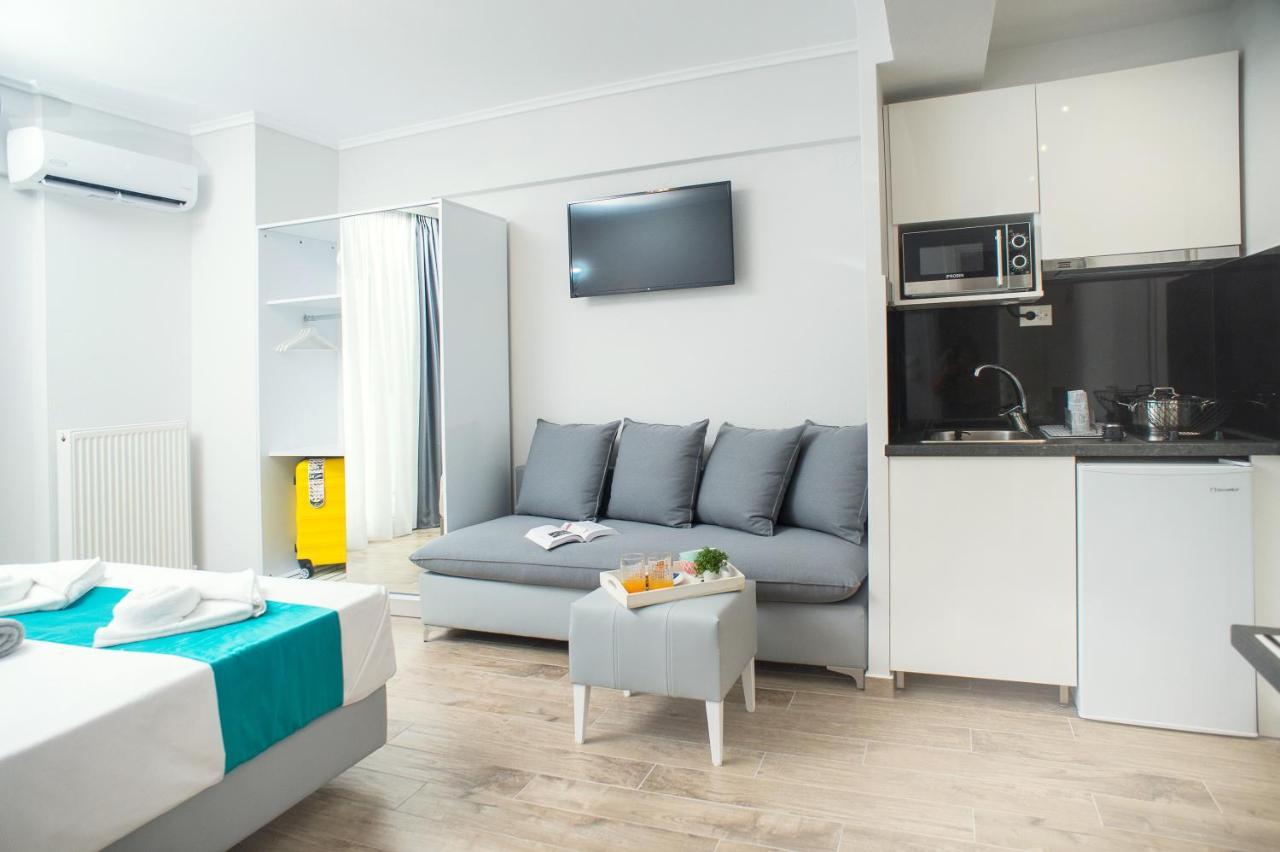 Lux Vip Apartments Peraía Esterno foto