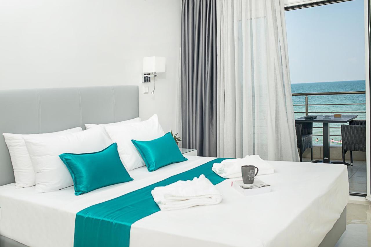 Lux Vip Apartments Peraía Esterno foto
