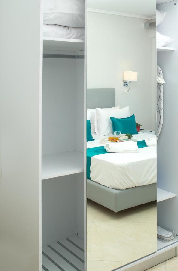 Lux Vip Apartments Peraía Esterno foto